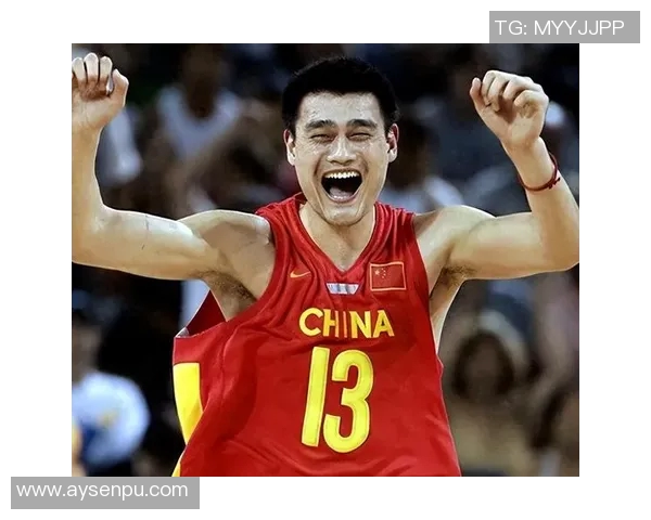 姚明拼搏背后的辛苦与坚持展现了篮球巨星的奋斗历程与不屈精神 姚明拼搏背后的辛苦与坚持展现了篮球巨星的奋斗历程与不屈精神