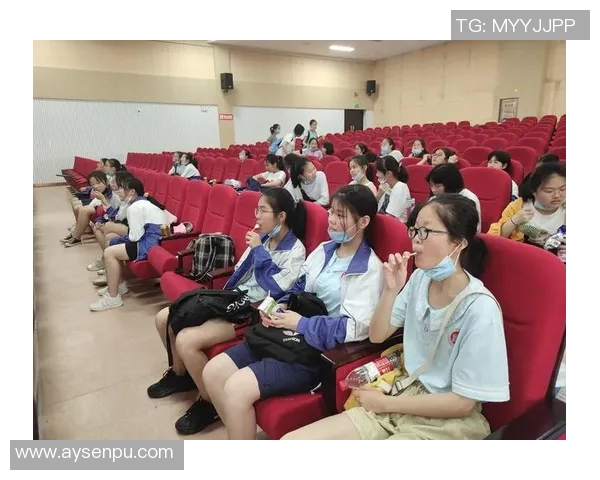 足球明星的青春回忆与荣耀时刻毕业纪念册