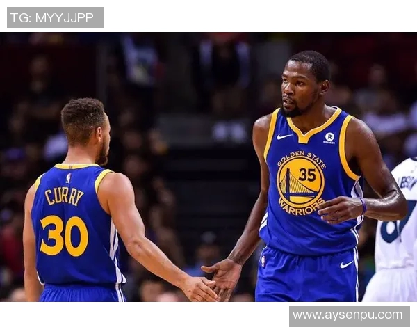 足球明星曼尼尔的职业生涯与成就全解析