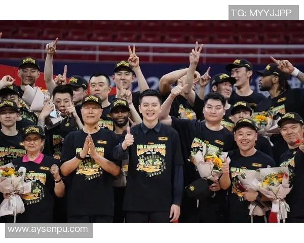 CBA辽宁队与北京队精彩对决瞬间回顾及赛场氛围全景展示